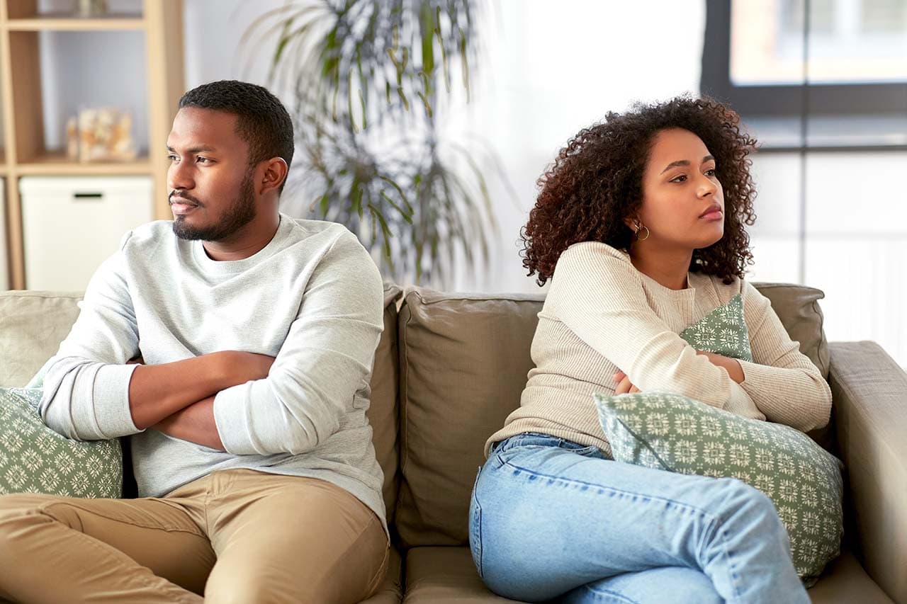 13 Common Couple Arguments and How to Handle Them - Anchor Light Therapy