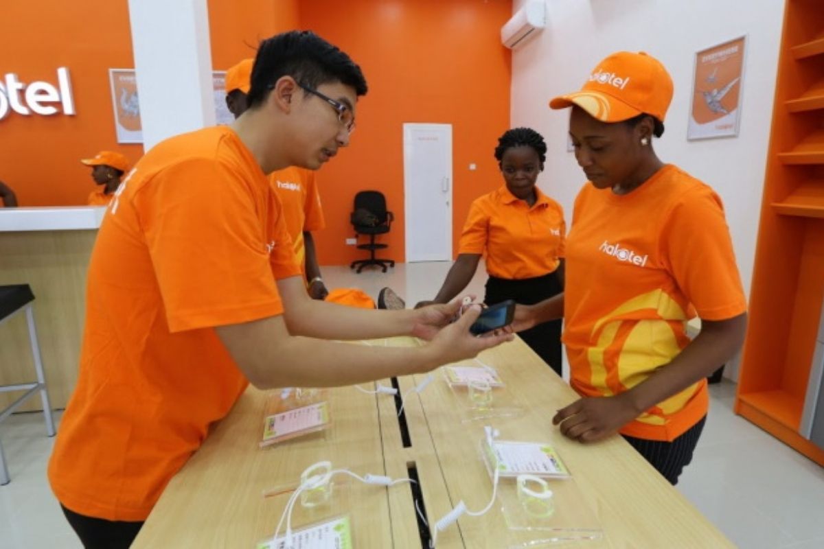 Halotel SIM Cards: a Comprehensive Guide for Tourists 2026