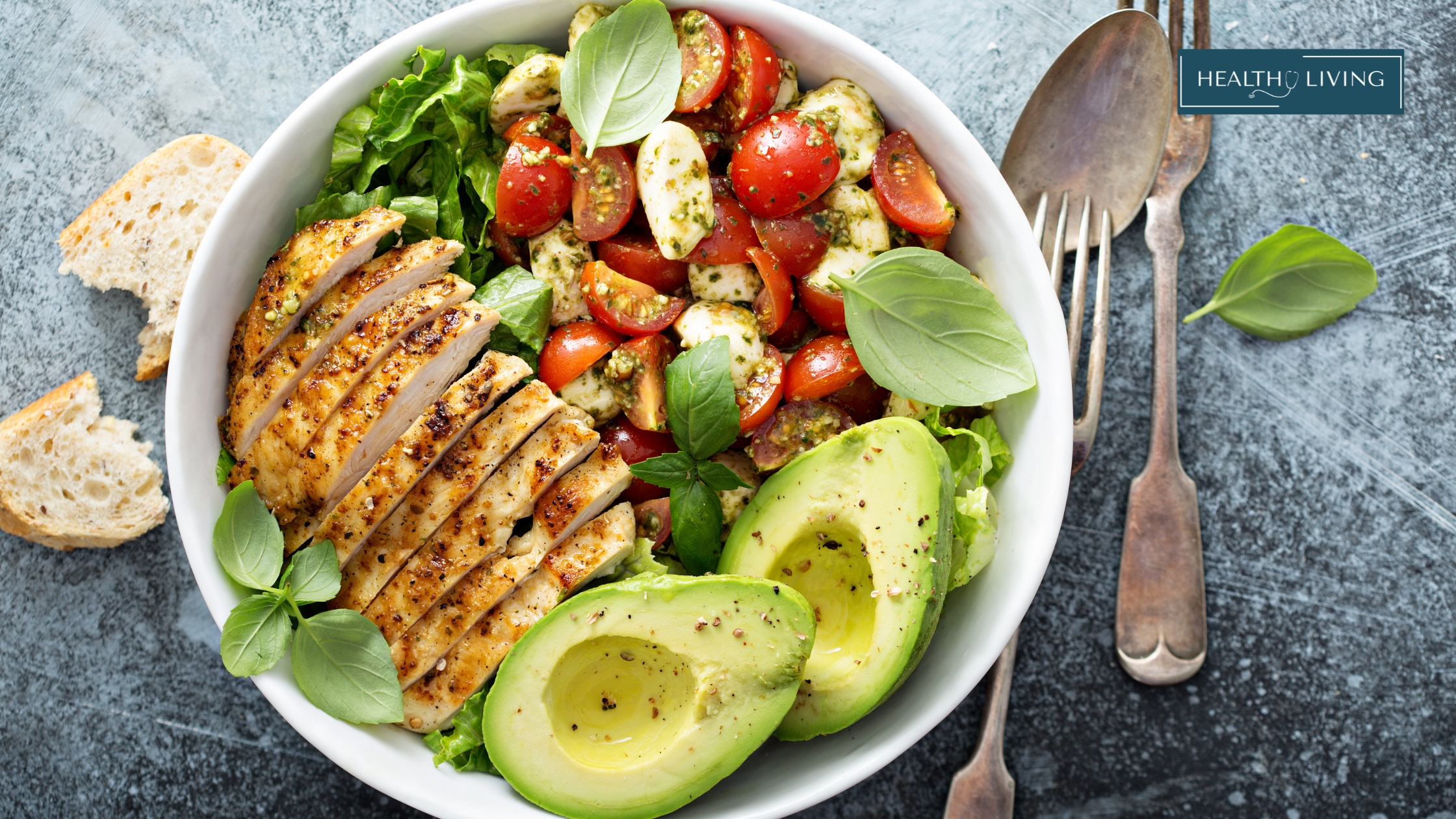 Grilled Chicken and Avocado Salad