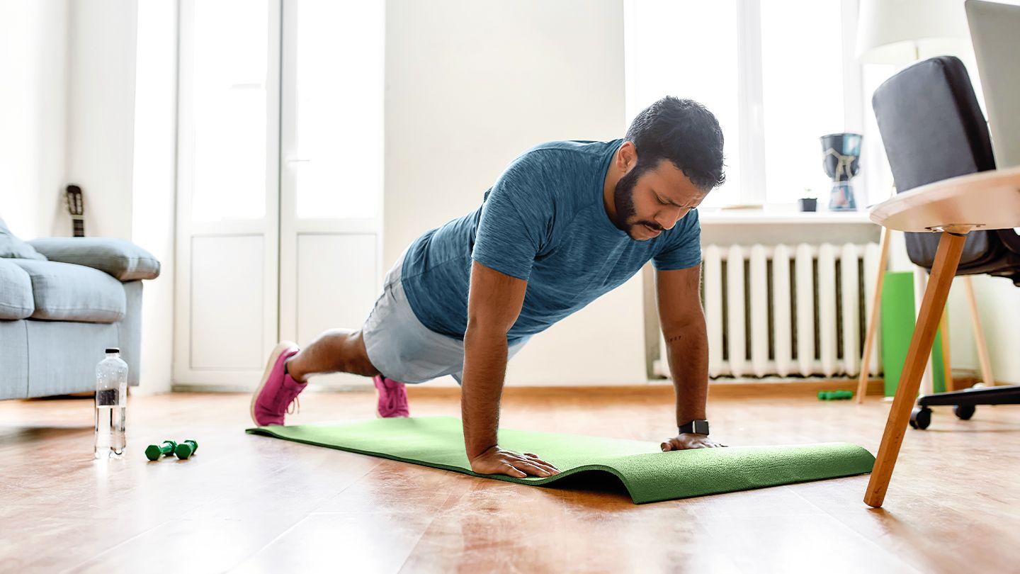 20-Minute Workout: Push-Ups and Squats for Full-Body Fitness